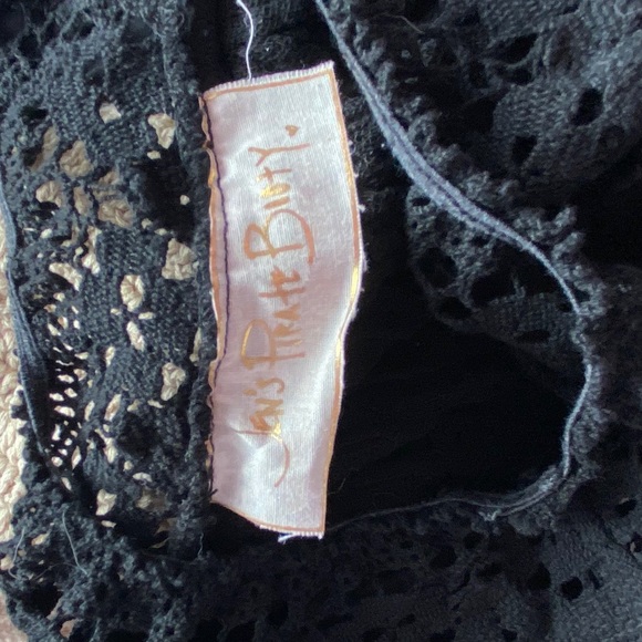 ๐๐๐ง๐ฌ ๐๐ข๐ซ๐๐ญ๐ ๐๐จ๐จ๐ญ๐ฒ ๐ญ๐จ๐ฉ๐ - Picture 6 of 7